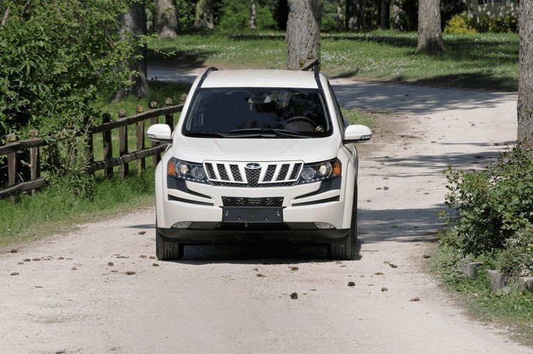 XUV500 self drive car rental Bhubaneswar Rideez Car